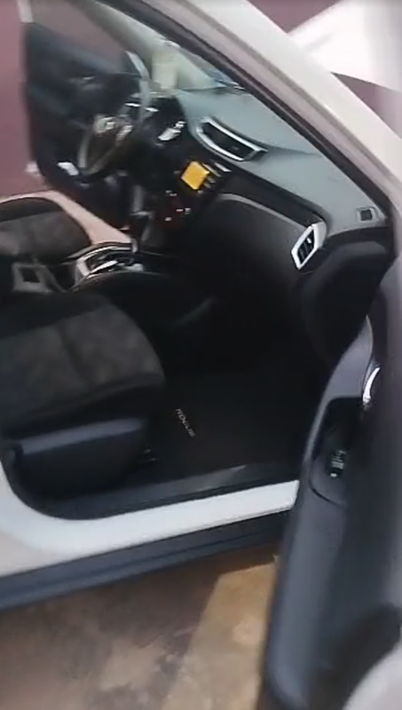 Thumbnail 5 of 2014 Nissan Rogue SE